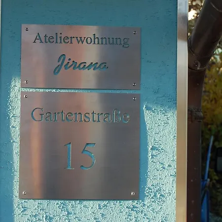 Appartement Atelierwohnung Jirana *
